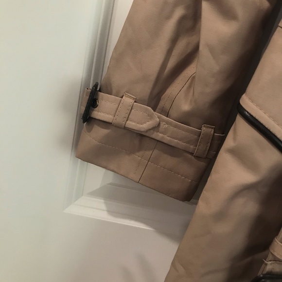 🚨LAST CHANCE🚨 Ralph Lauren Belted Trench Coat Sand - Picture 9 of 10